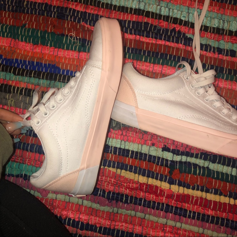 LIKE NEW VANS